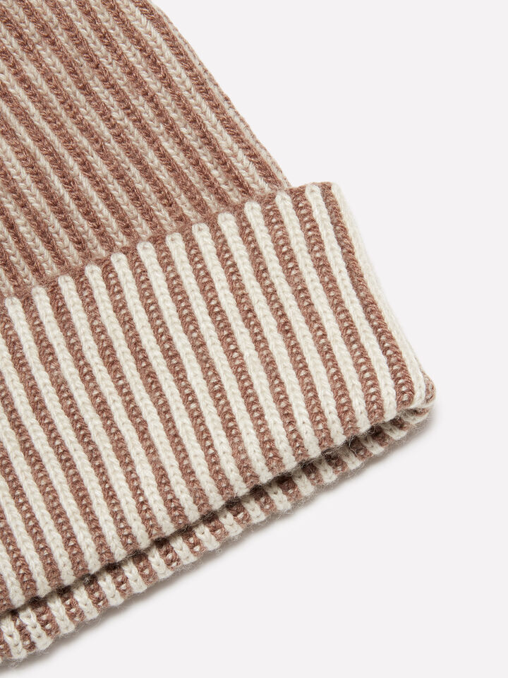 Brown knit hat - null - Brown | Sisley image number 2